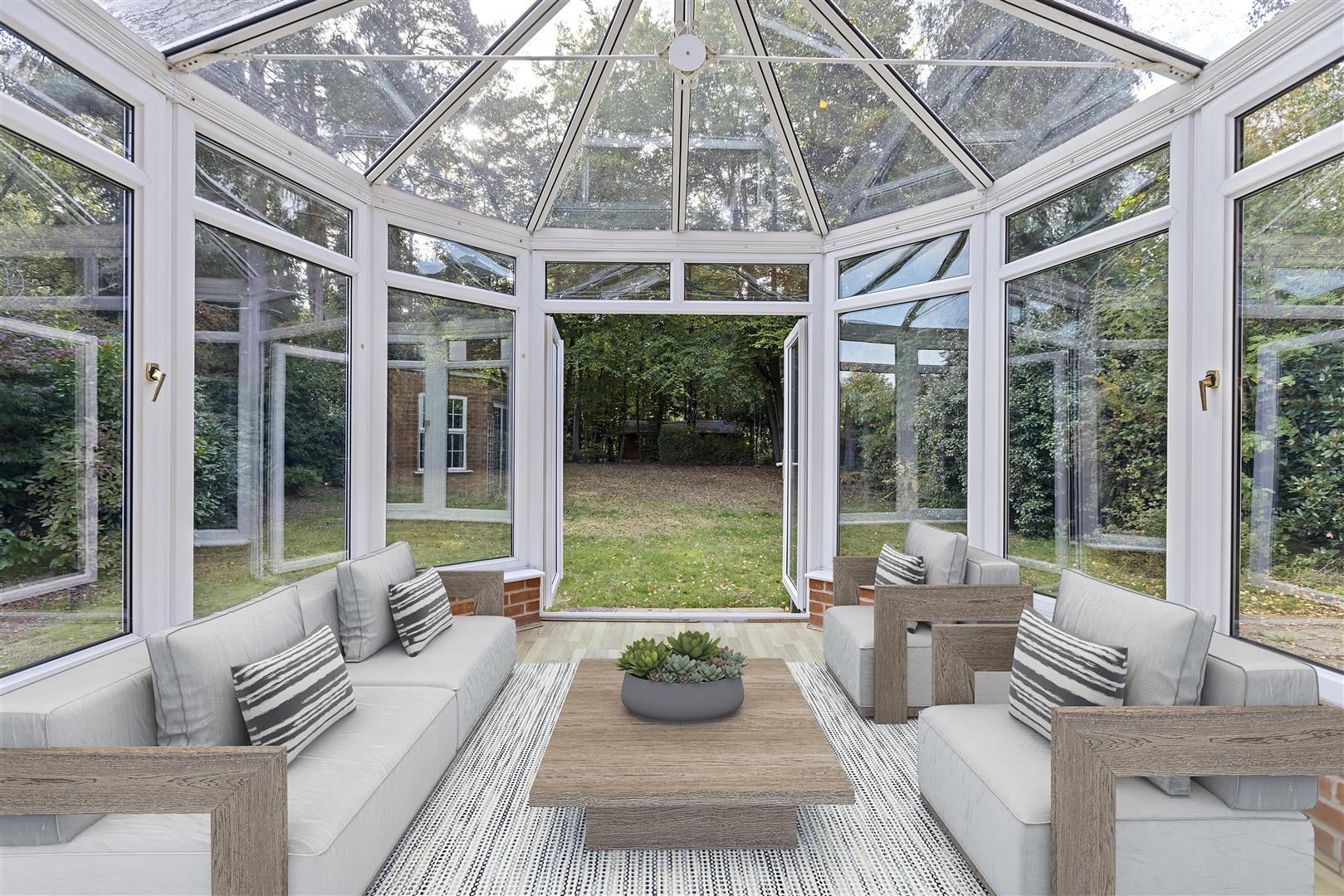 Woodlands Close, Ascot